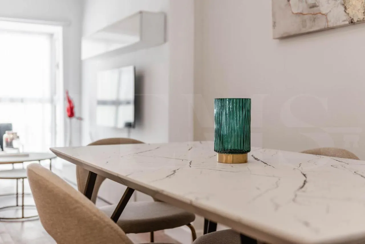 Designed Minimalist Apartment - Malaga Center By Rems 0*,  Španělsko